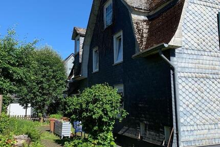 Haus Netphen - 8 Zimmer, 220 m&sup2;, 345.000&euro; | Angebot:24211908