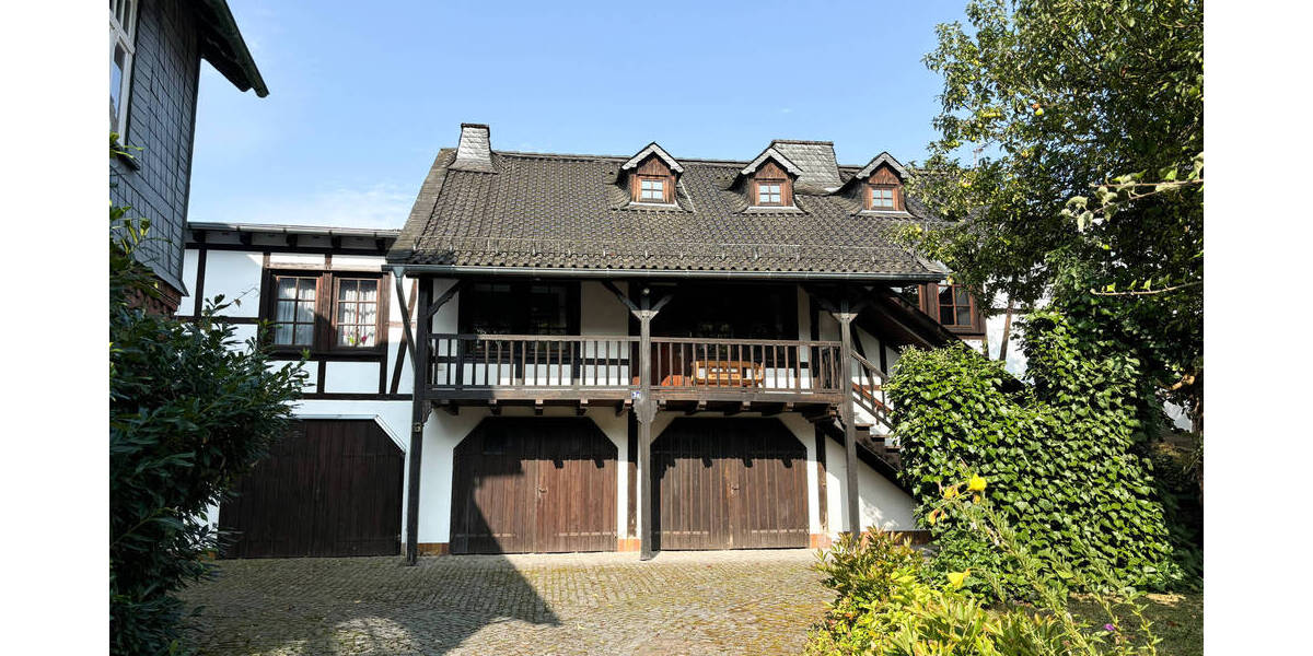 Einfamilienhaus Hamm - 7 Zimmer, 101 m&sup2;, 195.000&euro; | Angebot:25691796