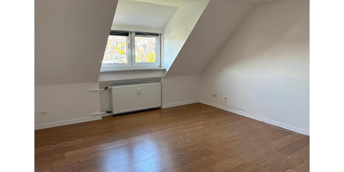 Dachgeschoßwohnung Siegen Kaan-Marienborn - 3 Zimmer, 75 m&sup2;, 179.000&euro; | Angebot:25960743