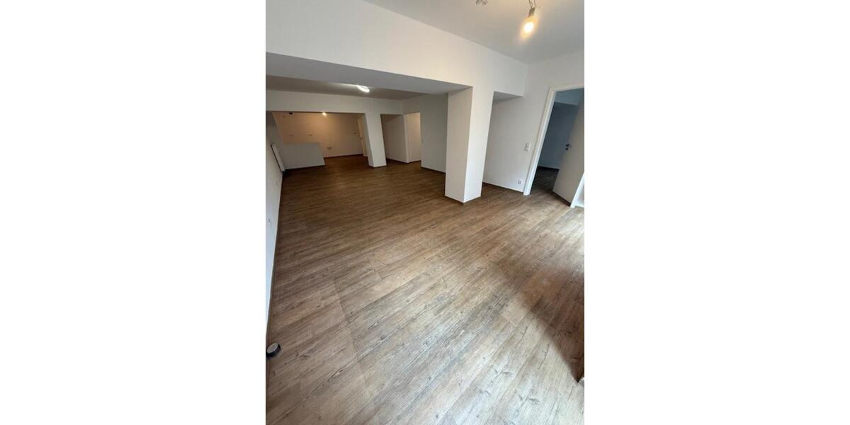 Terrassenwohnung Hilchenbach - 2 Zimmer, 88 m&sup2;, 616&euro; | Angebot:25950756