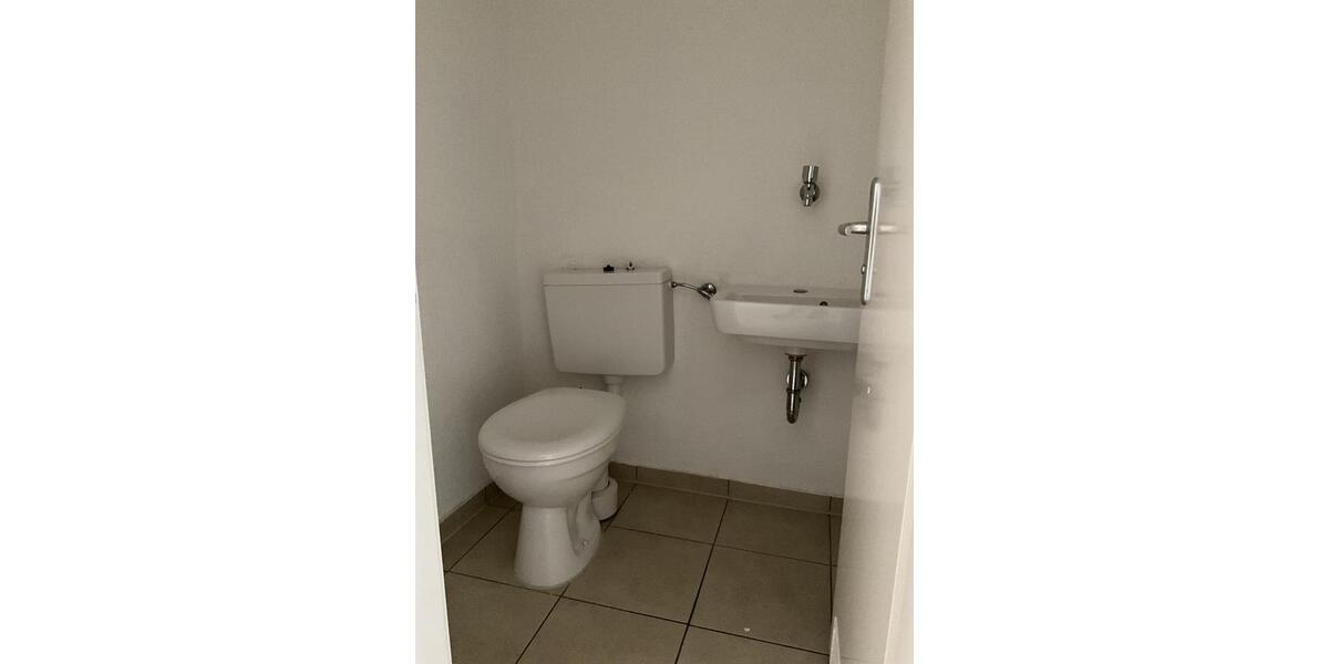 Erdgeschoßwohnung Neunkirchen - 3 Zimmer, 74 m&sup2;, 479&euro; | Angebot:26356332