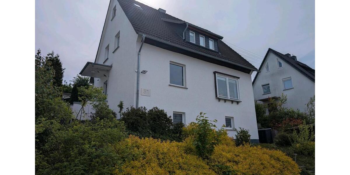Einfamilienhaus Siegen Weidenau - 5 Zimmer, 150 m&sup2;, 1.735&euro; | Angebot:26527664