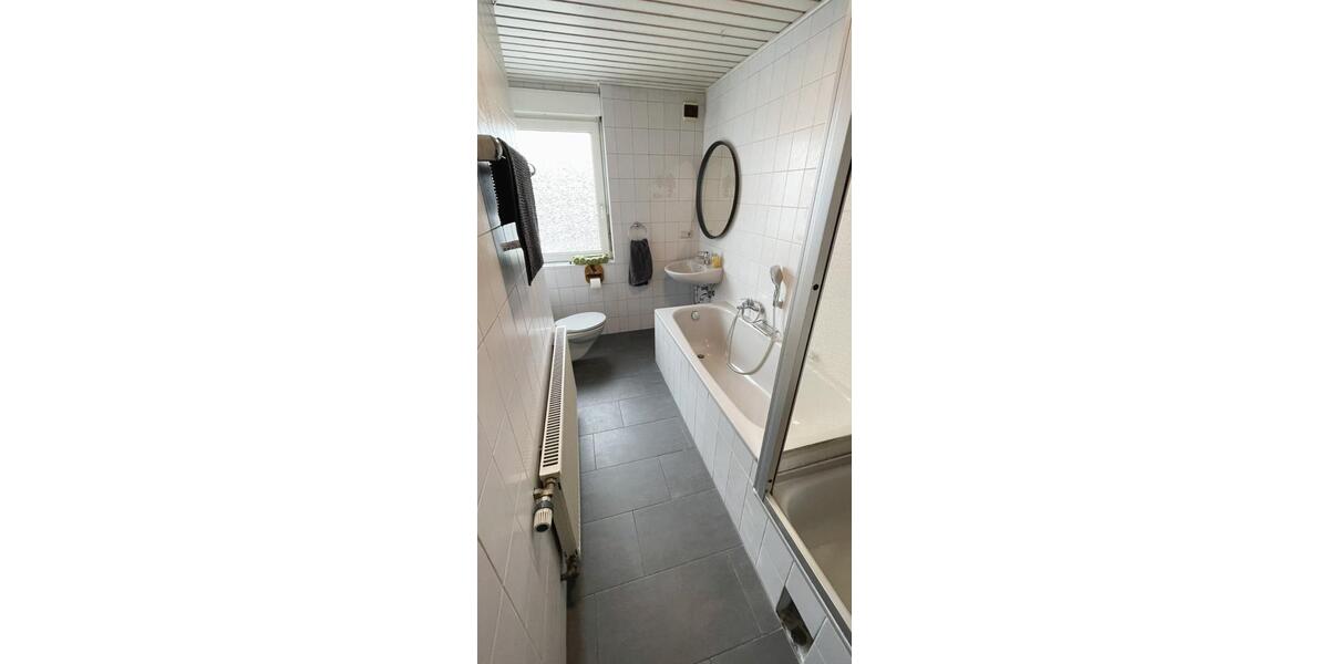 Einfamilienhaus Kirchhundem - 7 Zimmer, 170 m&sup2;, 240.000&euro; | Angebot:26890861