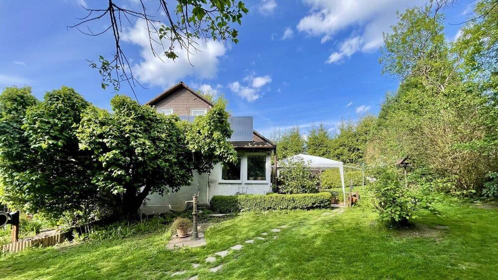 Einfamilienhaus Olpe / Oberveischede Oberveischede - 5 Zimmer, 156 m&sup2;, 240.000&euro; | Angebot:26892228
