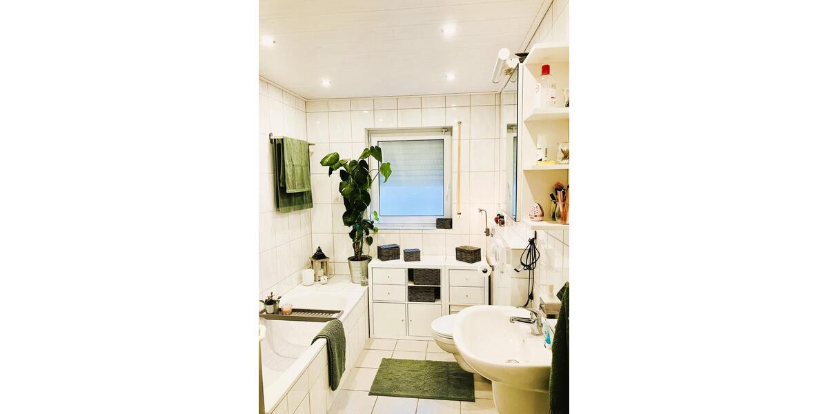 Erdgeschoßwohnung Waldbröl - 3 Zimmer, 70 m&sup2;, 700&euro; | Angebot:24553830