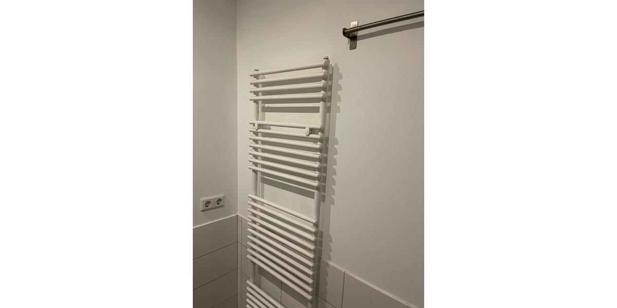 Erdgeschoßwohnung Neunkirchen - 1 Zimmer, 43 m&sup2;, 350&euro; | Angebot:26397820