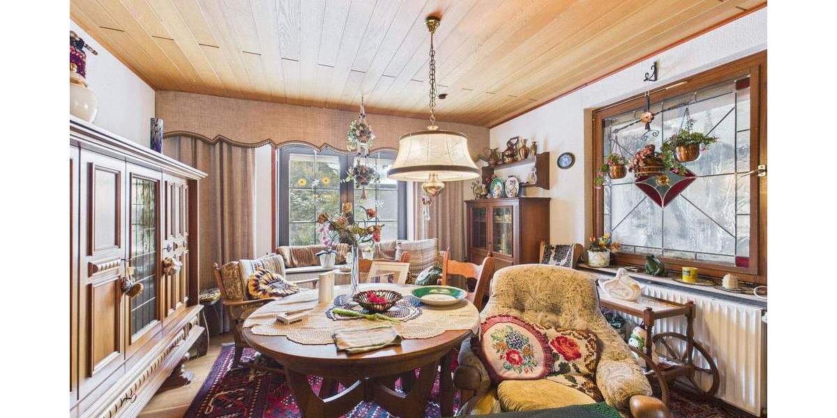 Einfamilienhaus Siegen Gosenbach - 4 Zimmer, 127 m&sup2;, 229.000&euro; | Angebot:25687324