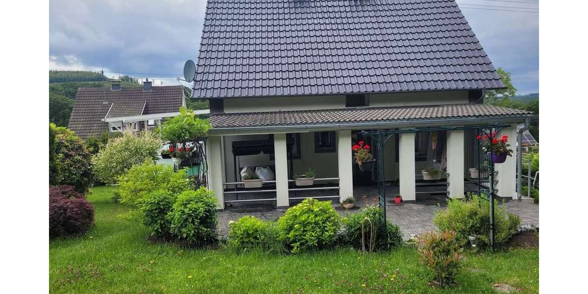 Einfamilienhaus Burbach - 4 Zimmer, 133 m&sup2;, 360.000&euro; | Angebot:27120179