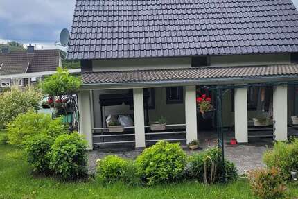 Haus Burbach - 4 Zimmer, 133 m&sup2;, 360.000&euro; | Angebot:27120179