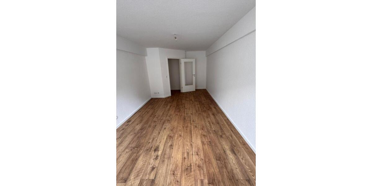 Etagenwohnung Siegen - 2 Zimmer, 70 m&sup2;, 625&euro; | Angebot:25457232