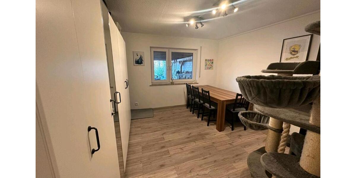 Erdgeschoßwohnung Kreuztal - 3 Zimmer, 80 m&sup2;, 800&euro; | Angebot:26048924