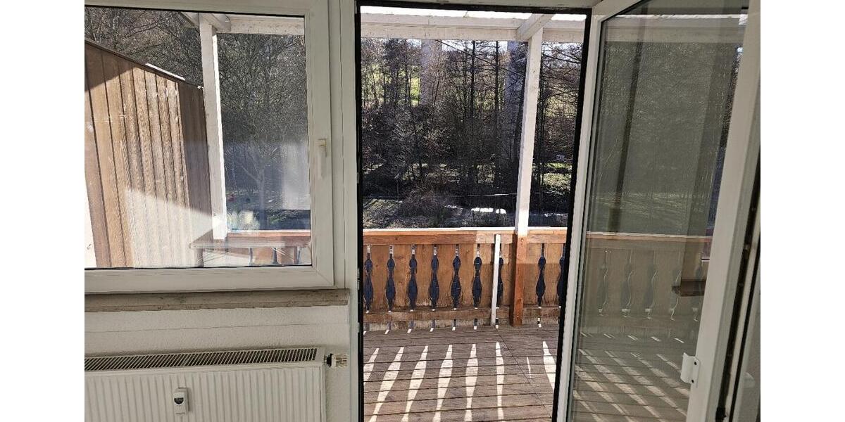 Etagenwohnung Reichshof - 2 Zimmer, 84 m&sup2;, 750&euro; | Angebot:26364315