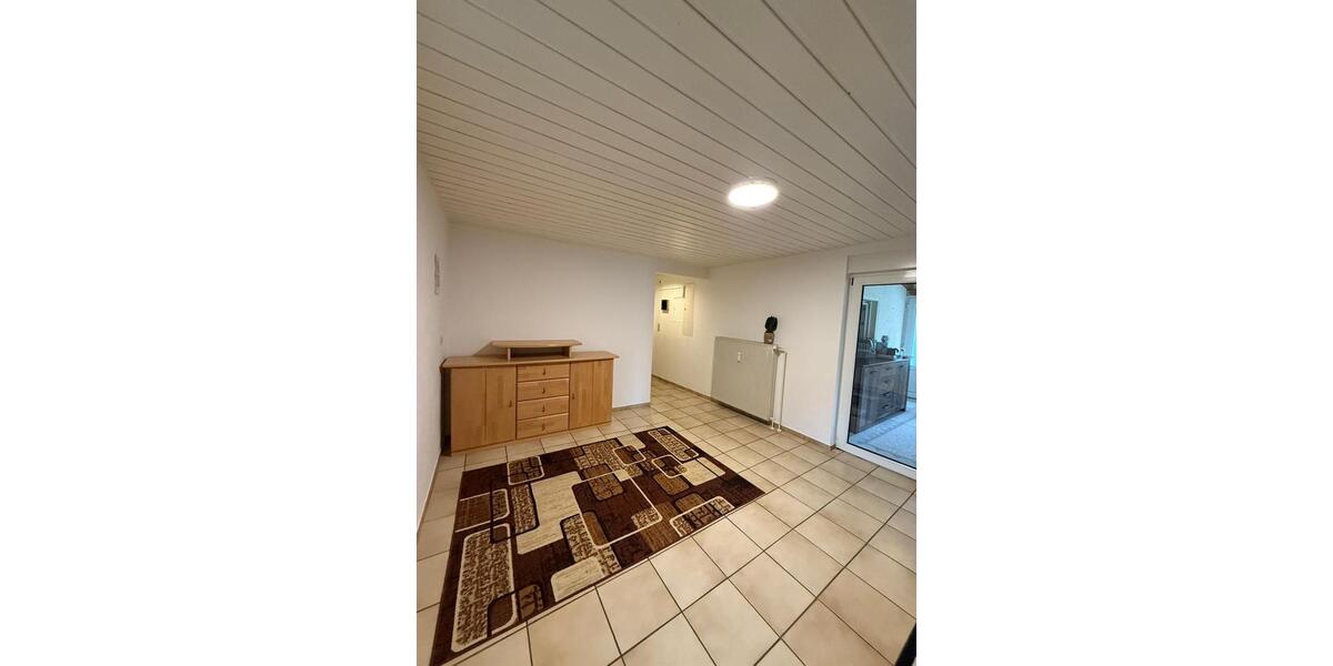 Erdgeschoßwohnung Wilnsdorf - 4 Zimmer, 106 m&sup2;, 850&euro; | Angebot:25519529