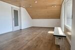 Dachgeschoßwohnung Siegen Eiserfeld - 1 Zimmer, 44 m&sup2;, 390&euro; | Angebot:26362639