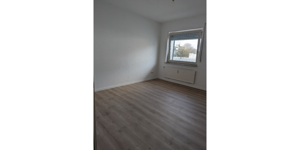Etagenwohnung Netphen - 2 Zimmer, 67 m&sup2;, 600&euro; | Angebot:23899690