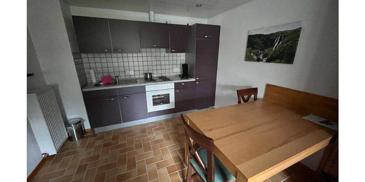 Einfamilienhaus Eschenburg Eibelshausen - 7 Zimmer, 225 m&sup2;, 435.000&euro; | Angebot:25667775