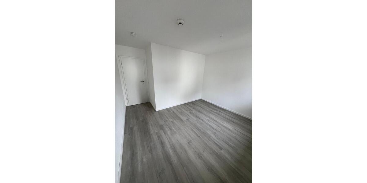 Etagenwohnung Siegen Dillnhütten - 3 Zimmer, 78 m&sup2;, 700&euro; | Angebot:26551075