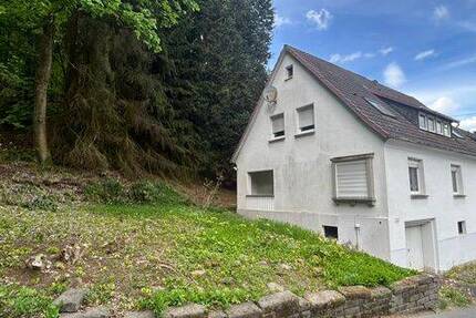 Haus Siegen Eisern - 6 Zimmer, 150 m&sup2;, 175.000&euro; | Angebot:26435002