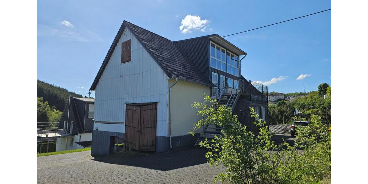 Mehrfamilienhaus, Wohnhaus Freudenberg - 10 Zimmer, 319 m&sup2;, 549.000&euro; | Angebot:24688458