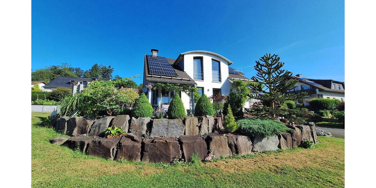 Einfamilienhaus Hilchenbach - 4 Zimmer, 140 m&sup2;, 620.000&euro; | Angebot:26641825