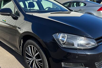 VW Golf 139.000 km 9.950 &euro; Drolshagen 57489