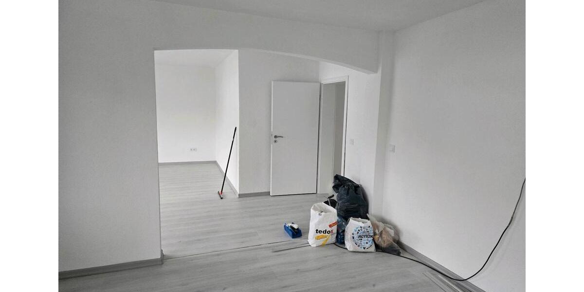 Etagenwohnung Kirchhundem - 3 Zimmer, 120 m&sup2;, 800&euro; | Angebot:25150000