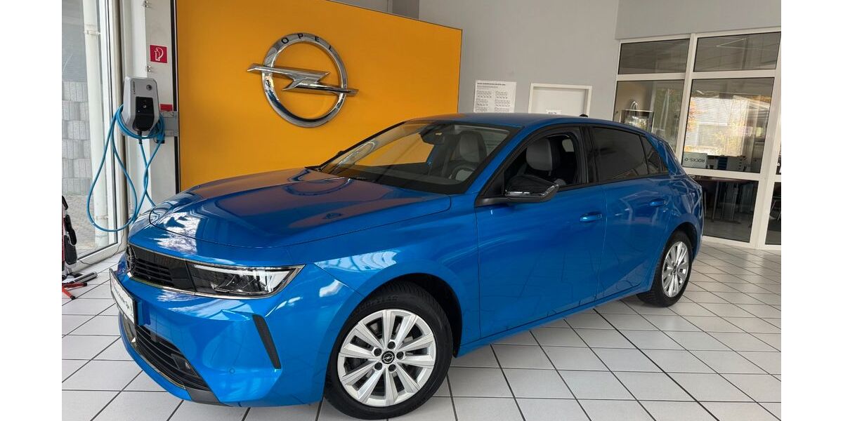 Opel Astra 27.417 km 19.791 &euro; Olpe 57462