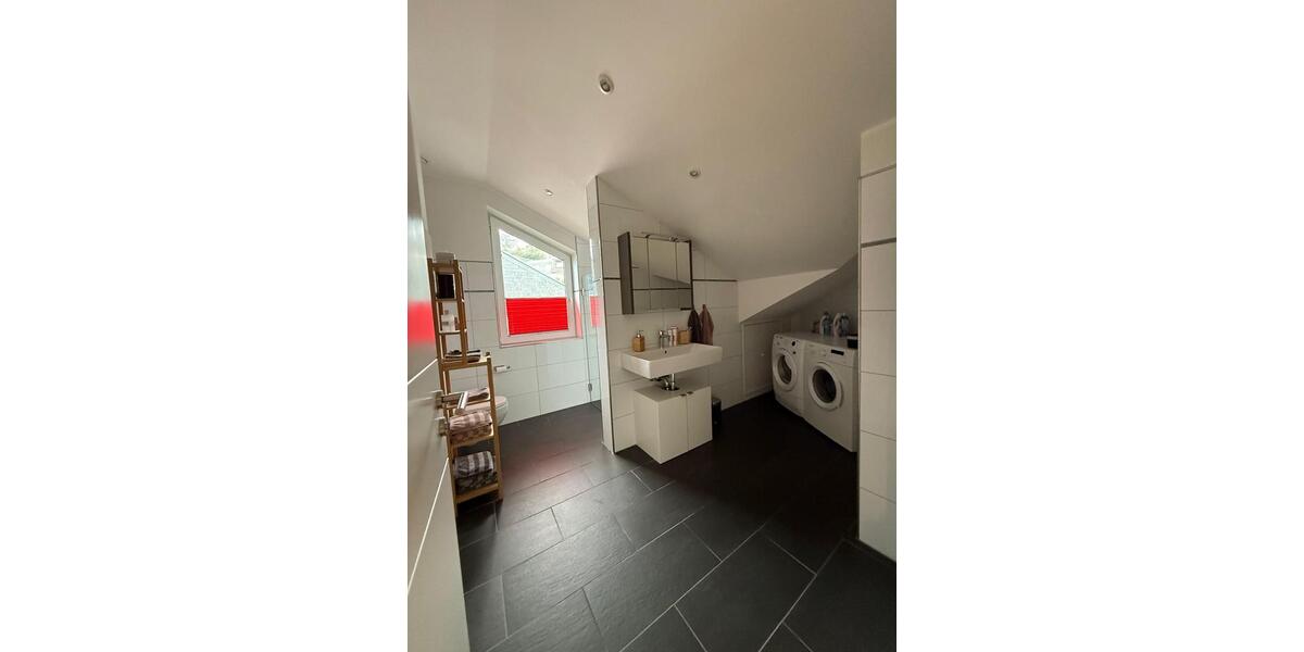 Etagenwohnung Siegen Weidenau - 2 Zimmer, 82 m&sup2;, 790&euro; | Angebot:25719949