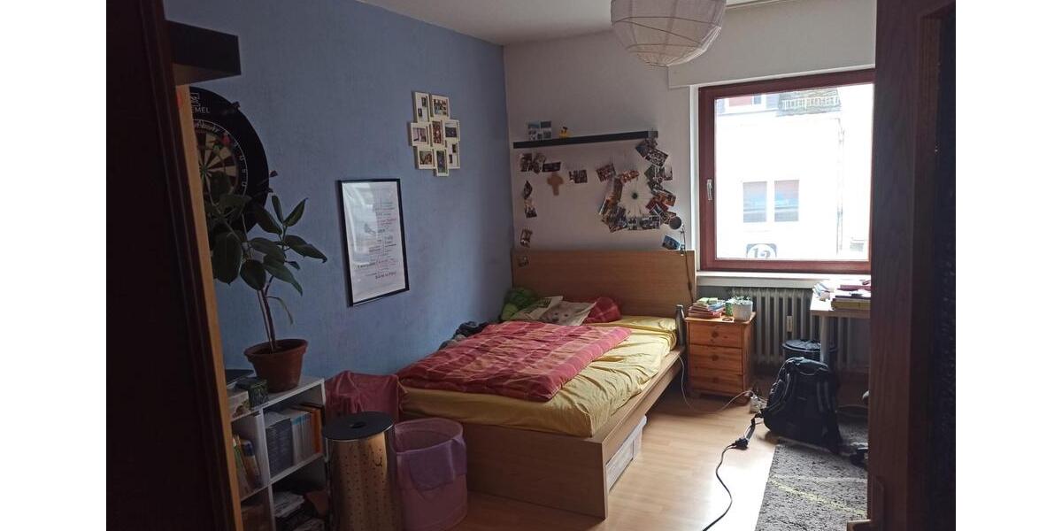 Etagenwohnung Siegen - 3 Zimmer, 79 m&sup2;, 760&euro; | Angebot:25650056