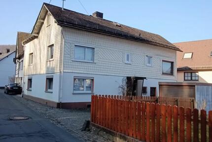 Haus Burbach - 5 Zimmer, 133 m&sup2;, 120.000&euro; | Angebot:26919094