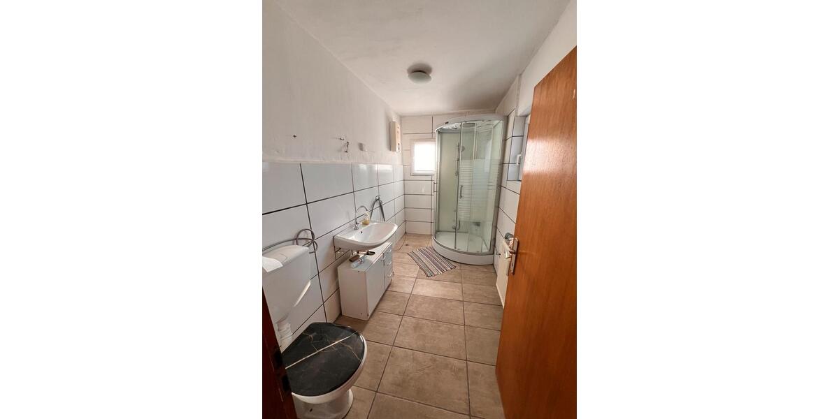 Mehrfamilienhaus, Wohnhaus Herdorf - 8 Zimmer, 229 m&sup2;, 250.000&euro; | Angebot:26665784