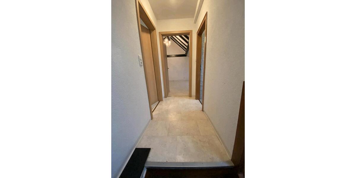 Einfamilienhaus Driedorf - 6 Zimmer, 140 m&sup2;, 1.250&euro; | Angebot:25947841