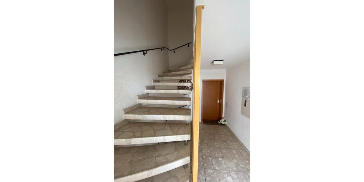 Mehrfamilienhaus, Wohnhaus Siegen Dillnhütten - 9 Zimmer, 301 m&sup2;, 430.000&euro; | Angebot:25376158