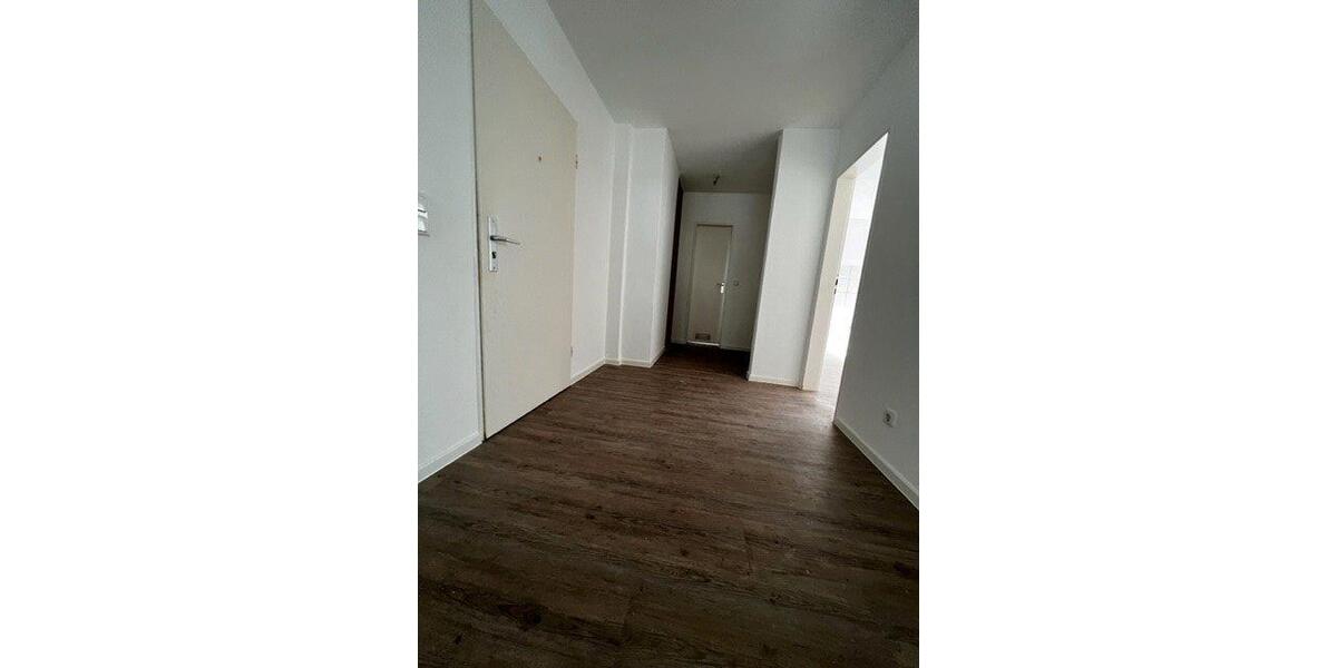 Etagenwohnung Siegen Dillnhütten - 4 Zimmer, 143 m&sup2;, 1.050&euro; | Angebot:26422038
