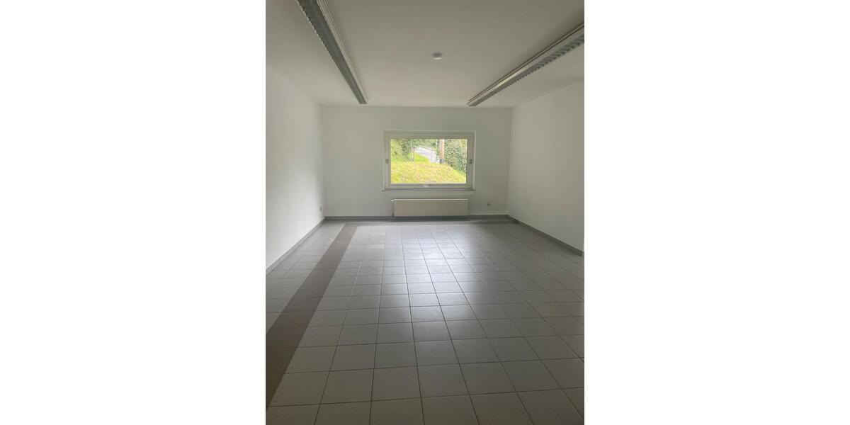 Gewerbeobjekt Gebhardshain - 400&euro; | Angebot:25317355