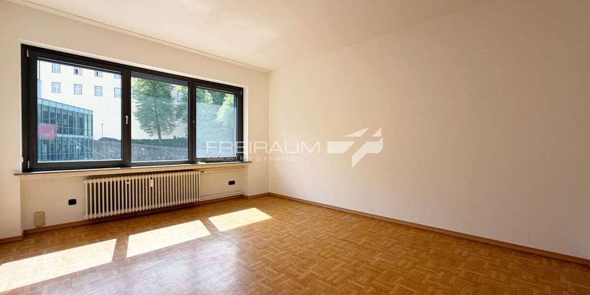 Etagenwohnung Siegen - 3 Zimmer, 78 m&sup2;, 700&euro; | Angebot:26515234