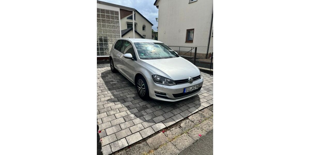 VW Golf 154.000 km 14.900 &euro; Dillenburg 35683