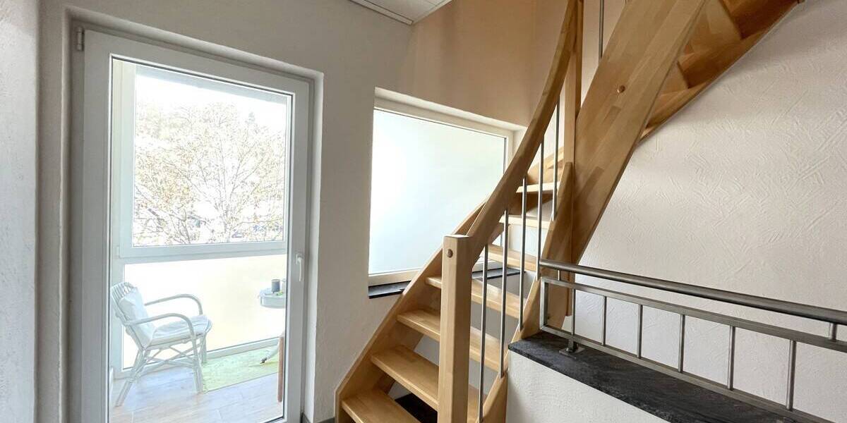 Mehrfamilienhaus, Wohnhaus Dillenburg / Donsbach Donsbach - 7 Zimmer, 175 m&sup2;, 269.000&euro; | Angebot:25937606