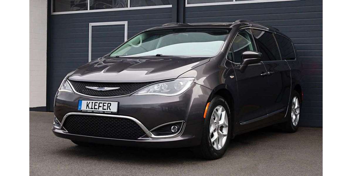 Chrysler Pacifica 103.503 km 19.950 &euro; Rennerod 56744