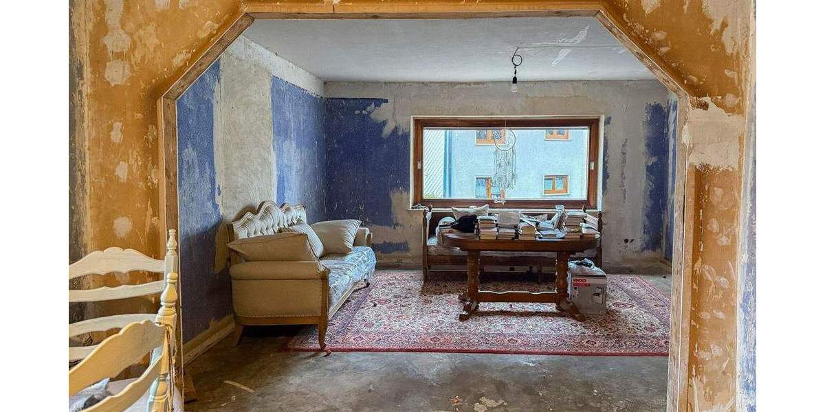 Bauernhaus, Landhaus Hachenburg VG - 7 Zimmer, 160 m&sup2;, 220.000&euro; | Angebot:25691949