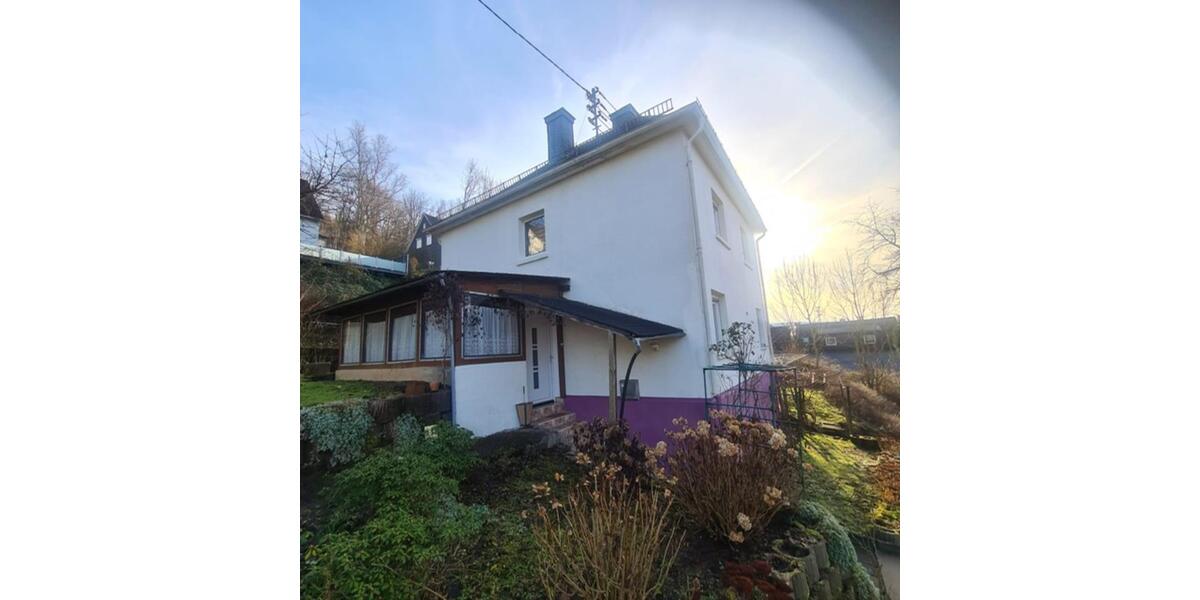 Einfamilienhaus Siegen Weidenau - 5 Zimmer, 134 m&sup2;, 295.000&euro; | Angebot:25404450