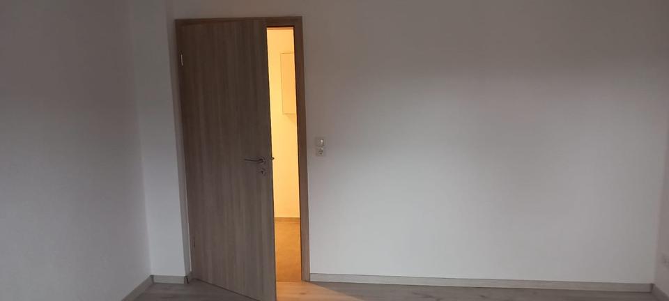Erdgeschoßwohnung Wilnsdorf - 2 Zimmer, 69 m&sup2;, 641&euro; | Angebot:22648518