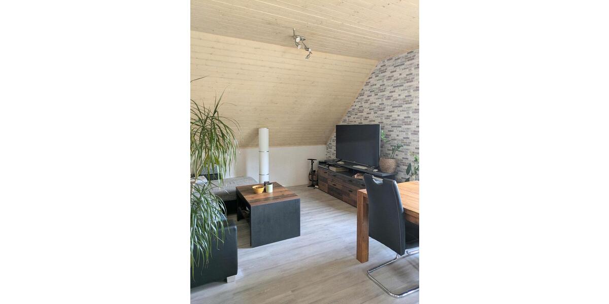Etagenwohnung Scheuerfeld - 4 Zimmer, 90 m&sup2;, 700&euro; | Angebot:26671001