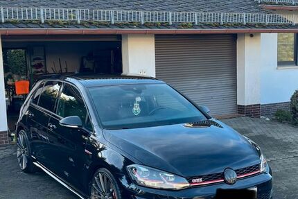 VW Golf 43.000 km 31.000 &euro; Eschenburg 35713