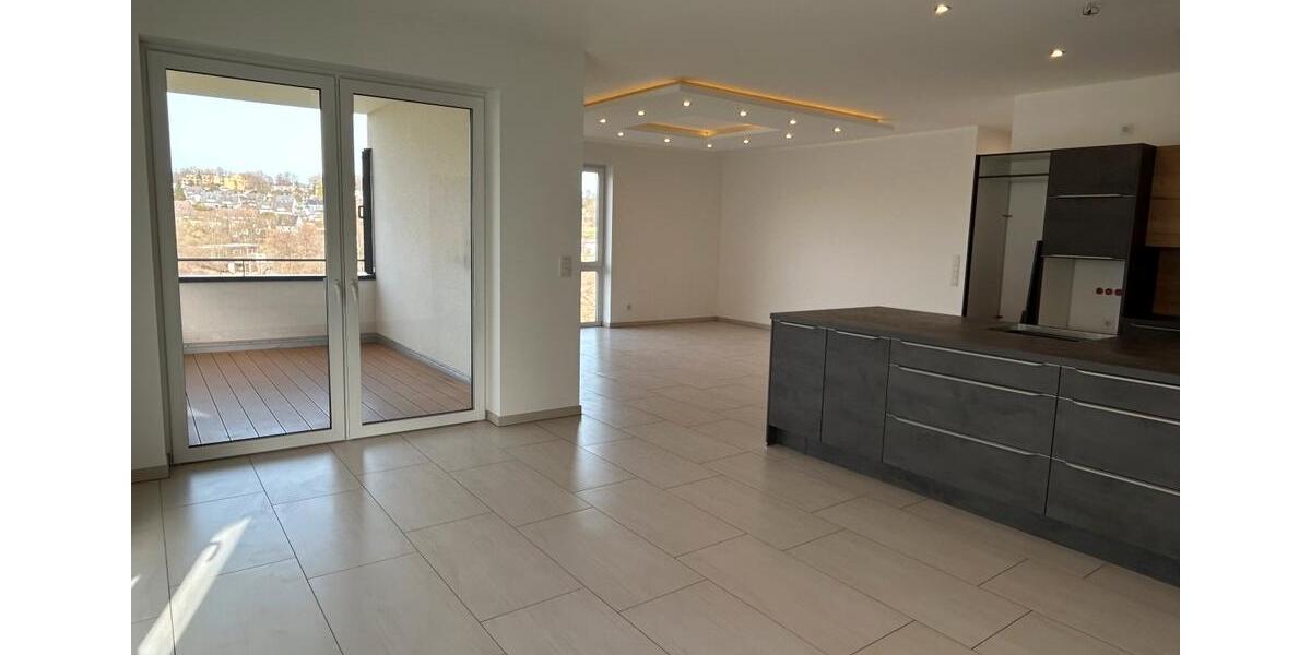 Etagenwohnung Siegen Kaan-Marienborn - 3 Zimmer, 117 m&sup2;, 423.000&euro; | Angebot:23012250