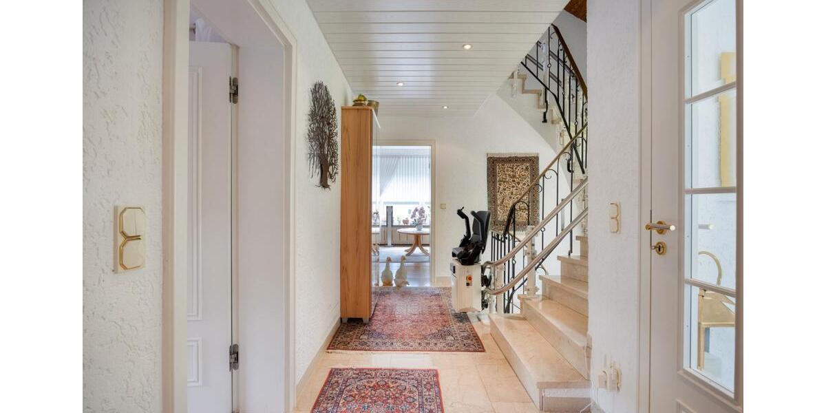 Einfamilienhaus Siegen Eiserfeld - 9 Zimmer, 203 m&sup2;, 399.000&euro; | Angebot:27292554