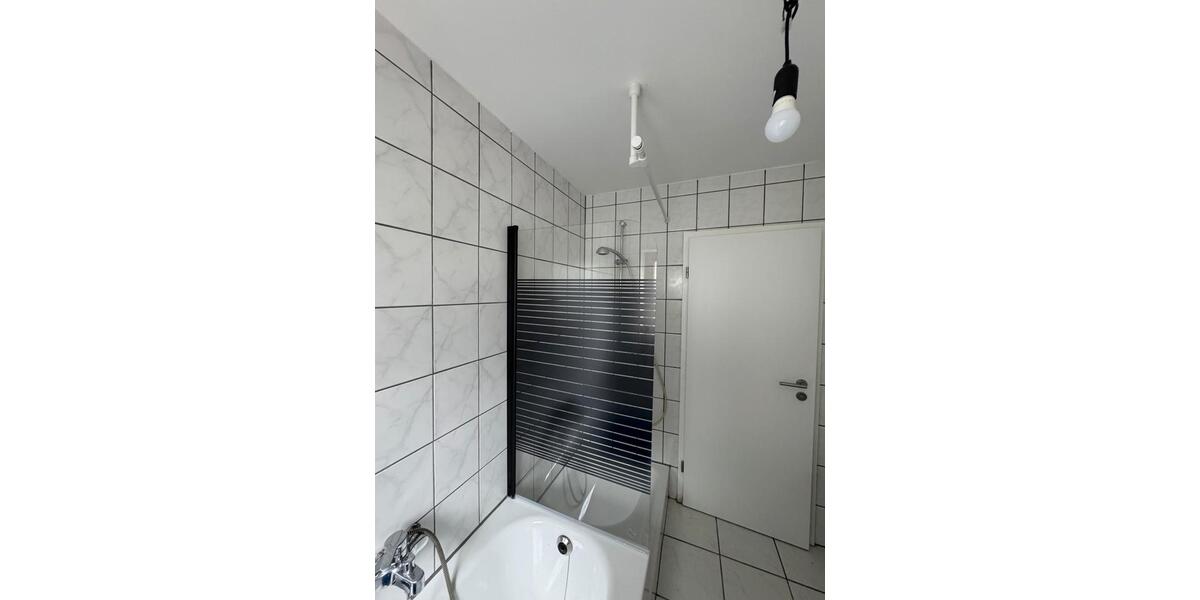 Erdgeschoßwohnung Siegen Dillnhütten - 2 Zimmer, 60 m&sup2;, 750&euro; | Angebot:25635906