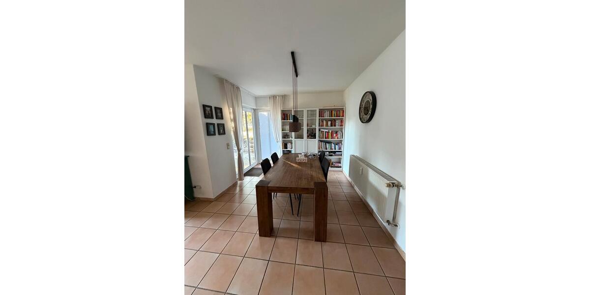 Etagenwohnung Haiger - 3 Zimmer, 85 m&sup2;, 830&euro; | Angebot:26663197
