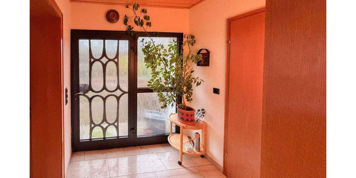 Bungalow Molzhain - 4 Zimmer, 121 m&sup2;, 249.000&euro; | Angebot:25738127