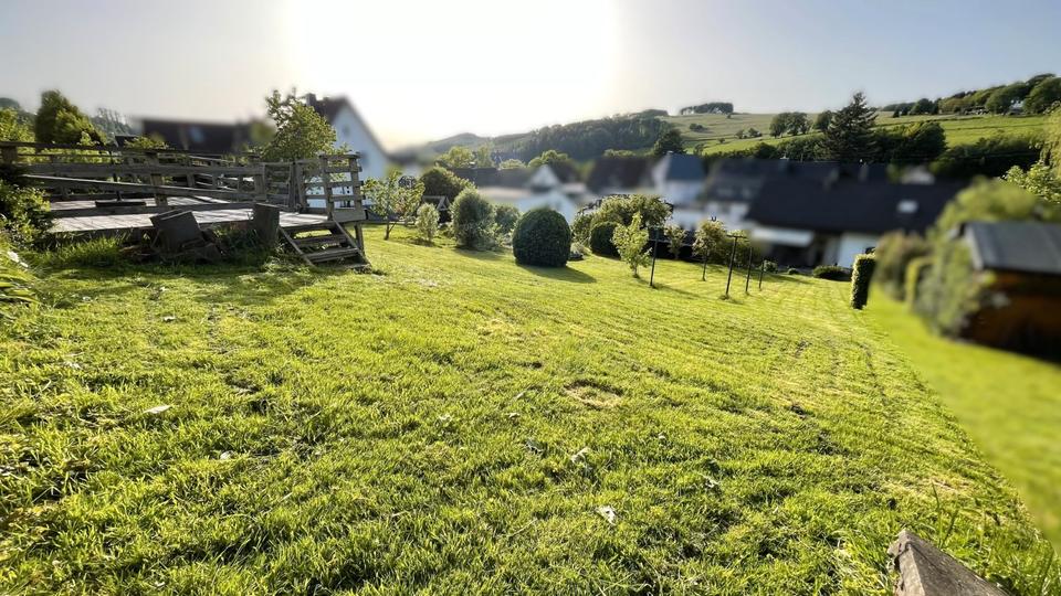 Einfamilienhaus Kirchhundem - 7 Zimmer, 170 m&sup2;, 240.000&euro; | Angebot:26890861